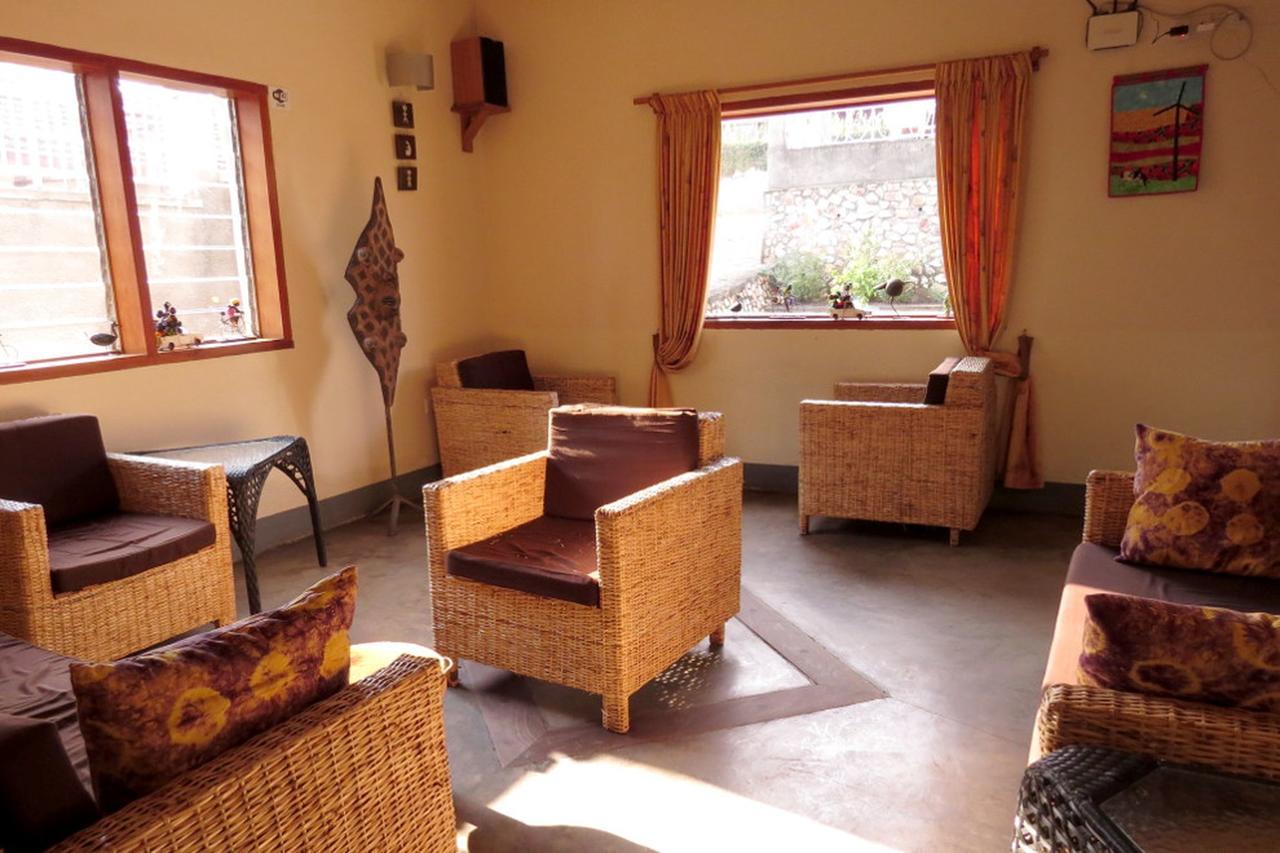 Dutchess Hotel And Restaurant Fort Portal Ngoại thất bức ảnh
